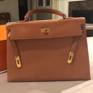 Hermès Kelly bag